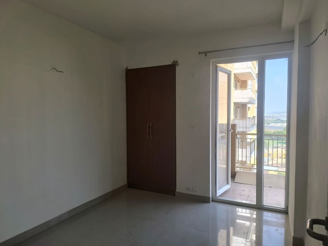3 BHK Apartment For Rent in Ansal Highland Park