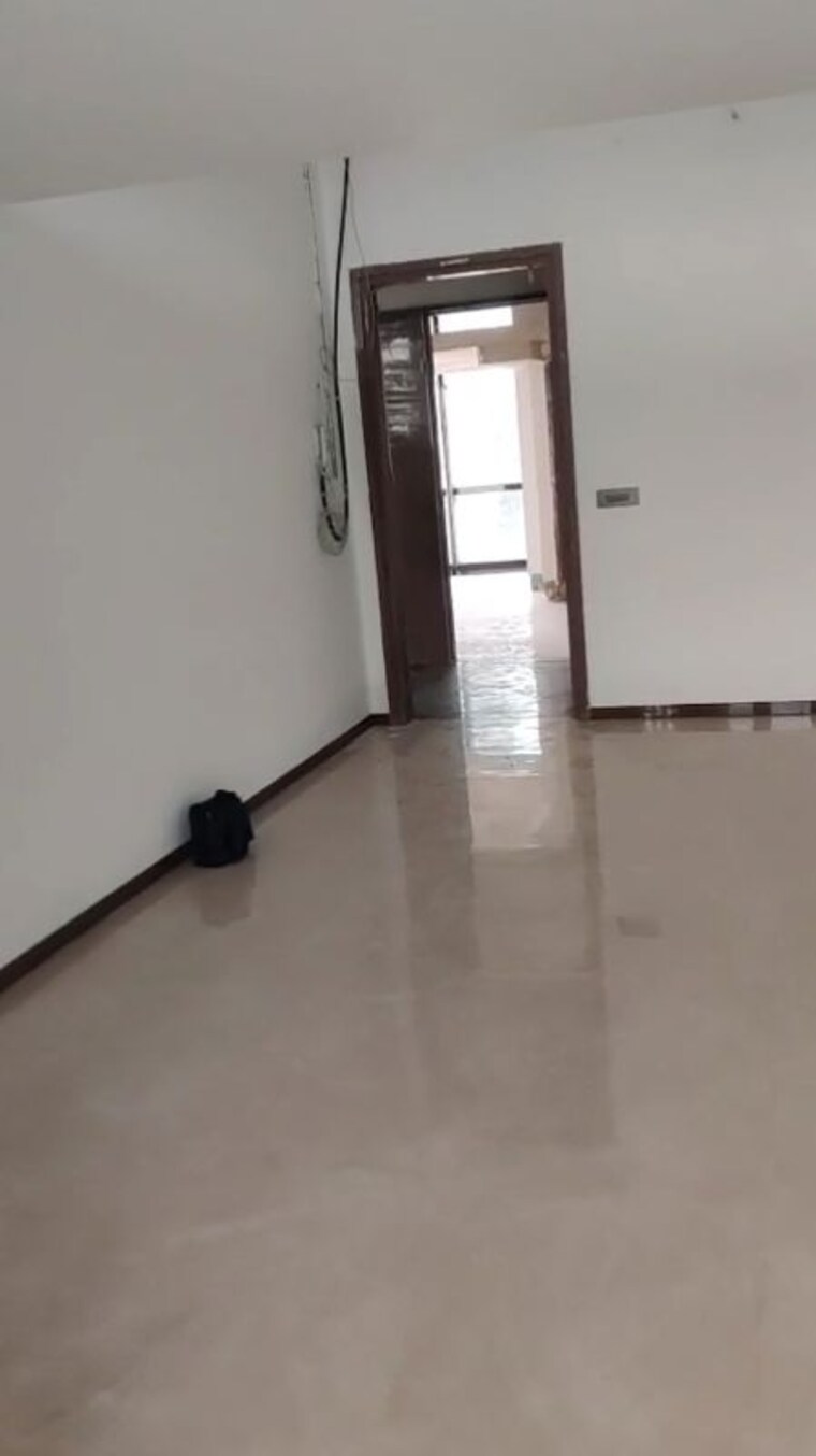 Team Area, andheri west Commercial Office Space 500 Sq.Ft. In Andheri West Mumbai 10189391