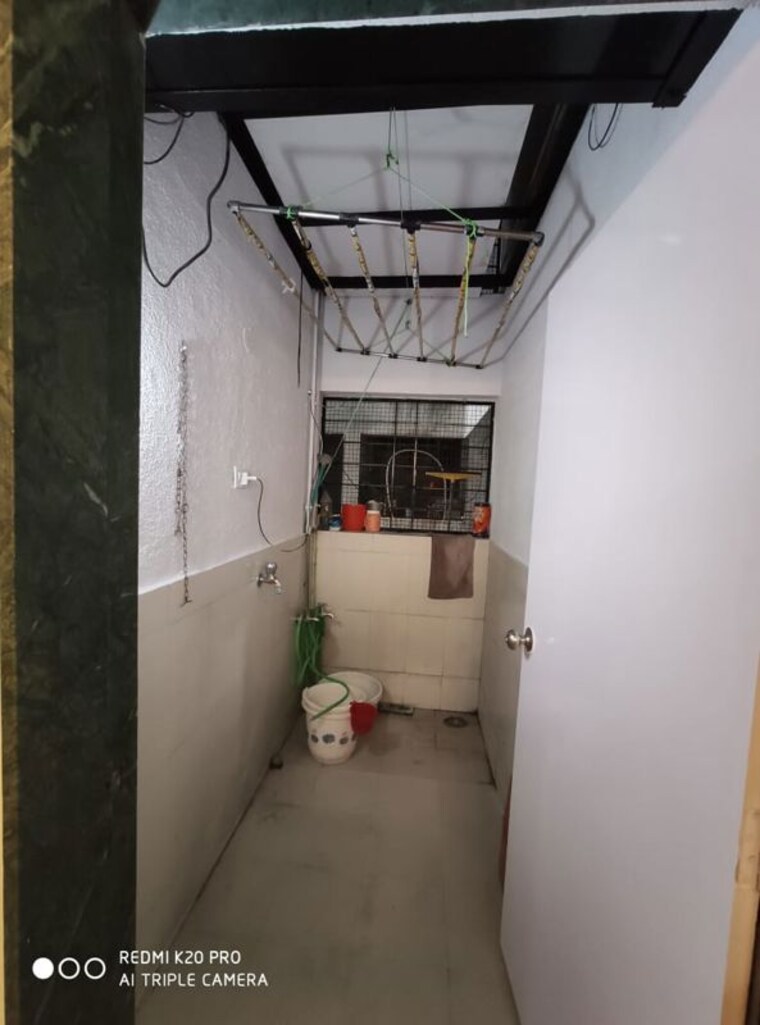 Bathroom, prathamesh-amrutvel-phase-2 2 Bedroom 950 Sq.Ft. Apartment In Warje Pune 10189392