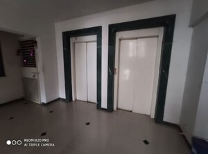 Room in 2 BHK Apartment at Warje – for Rent