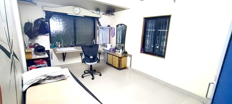 Living Room, shantanu-apartments 2 Bedroom 1050 Sq.Ft. Apartment In Anand Nagar Pune 10189406