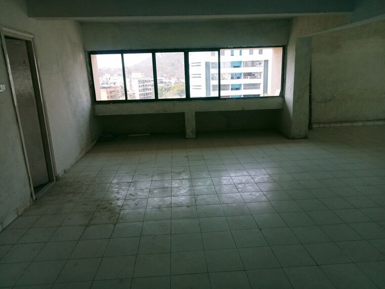 Parking, kukreja-concord Commercial Office Space 780 Sq.Ft. In Cbd Belapur Sector 11 Navi Mumbai 10189416