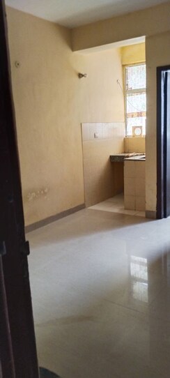1 Rk+ Extra Room Apartment For Sale in Omaxe Heights