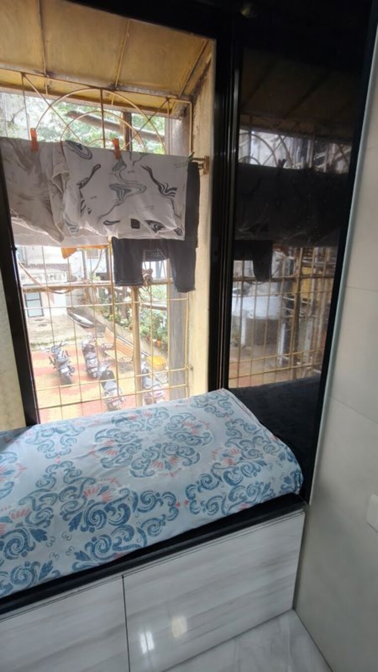Bedroom, gokuldham-complex 1 RK 350 Sq.Ft. Apartment In Goregaon East Mumbai 10001086