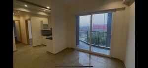 Room in 2.5 BHK Apartment at Hawelia Valenova Park, Tech Zone 4 Greater Noida – for Sale