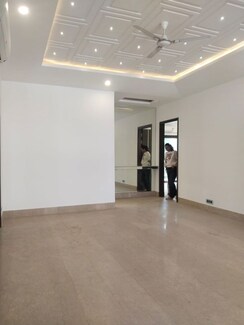 3 BHK Builder Floor For Rent in Sector 31