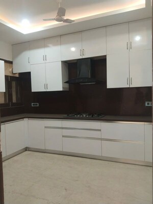 Kitchen in 3 BHK Builder Floor at Sector 45 – for Rent