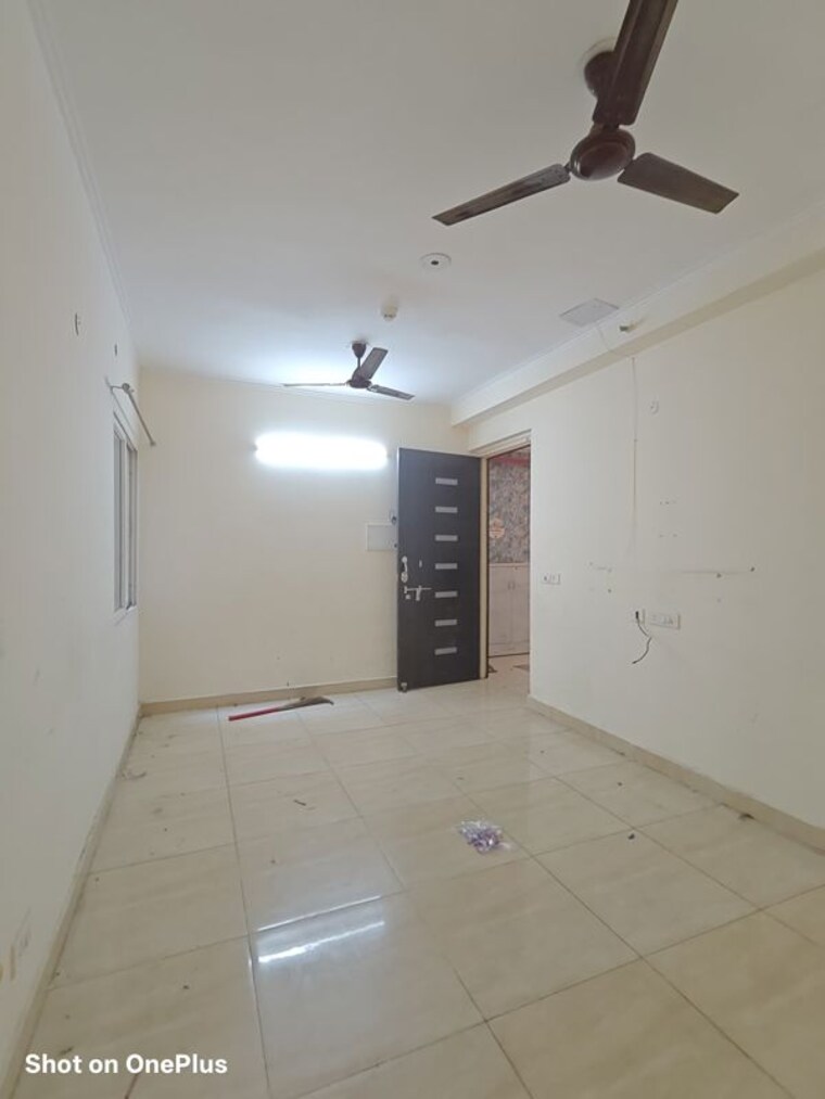 Room, gaur-city-2-14th-avenue 3 Bedroom 1175 Sq.Ft. Apartment In Sector 16c Greater Noida Greater Noida 10189443