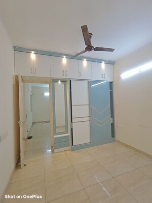 3 BHK Apartment For Rent in Gaur City 2 - 14th Avenue, Sector 16c Greater Noida