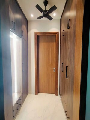 Bedroom in 3 BHK Builder Floor at Sector 21 – for Rent