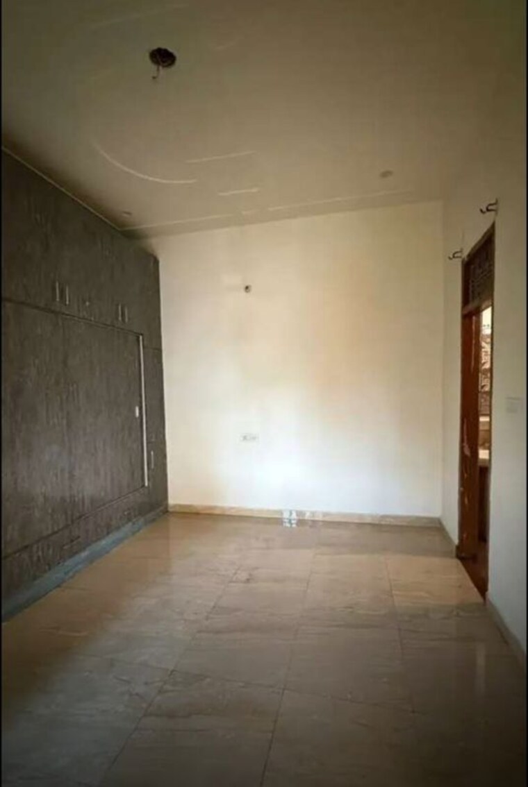 Room, bcc-residency 3 Bedroom 1400 Sq.Ft. Apartment In Hazratganj Lucknow 10189478