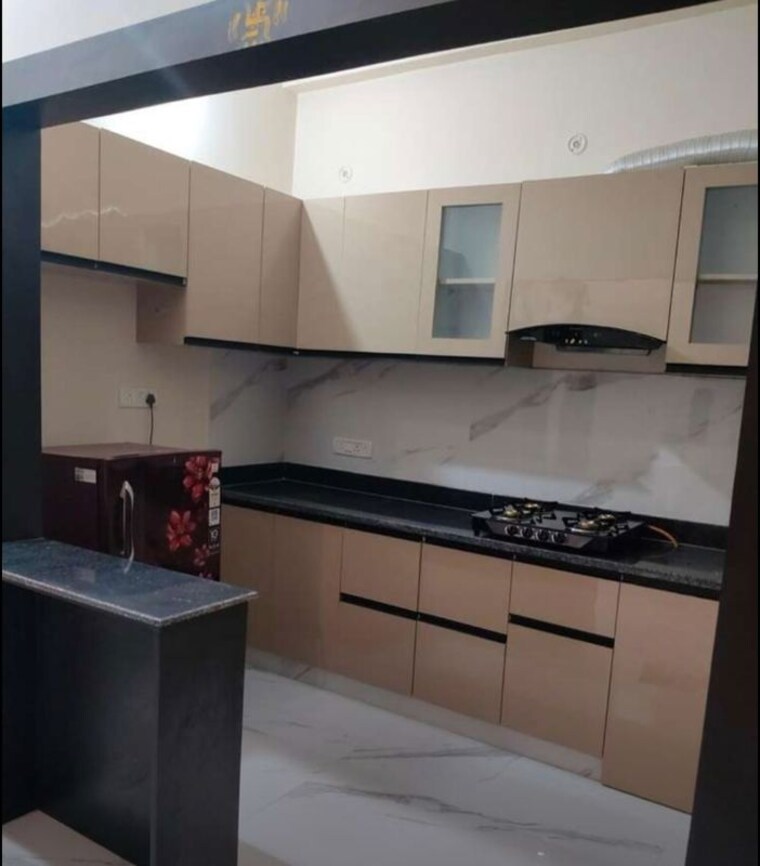Kitchen, bcc-residency 3 Bedroom 1400 Sq.Ft. Apartment In Hazratganj Lucknow 10189478