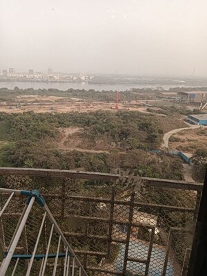 Master Bedroom in 1 BHK Apartment at Kapleshwara Pinnacle Gloria, Kolshet – for Rent