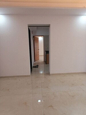 Room in 1 BHK Apartment at Prayag Heights, Dindoshi – for Rent