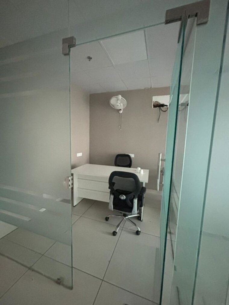 Floor Plan, sector 74 Commercial Office Space 650 Sq.Ft. In Sector 74 Mohali 10189515