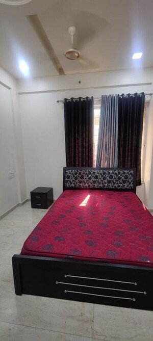 Bedroom in 3.5 BHK Villa at HPC Sai Paradise, Baner – for Rent