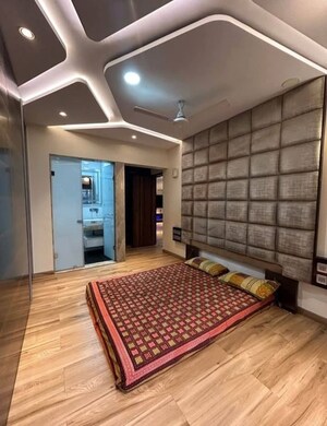 Bedroom in 4 BHK Apartment at Hiranandani Gardens, Powai – for Rent