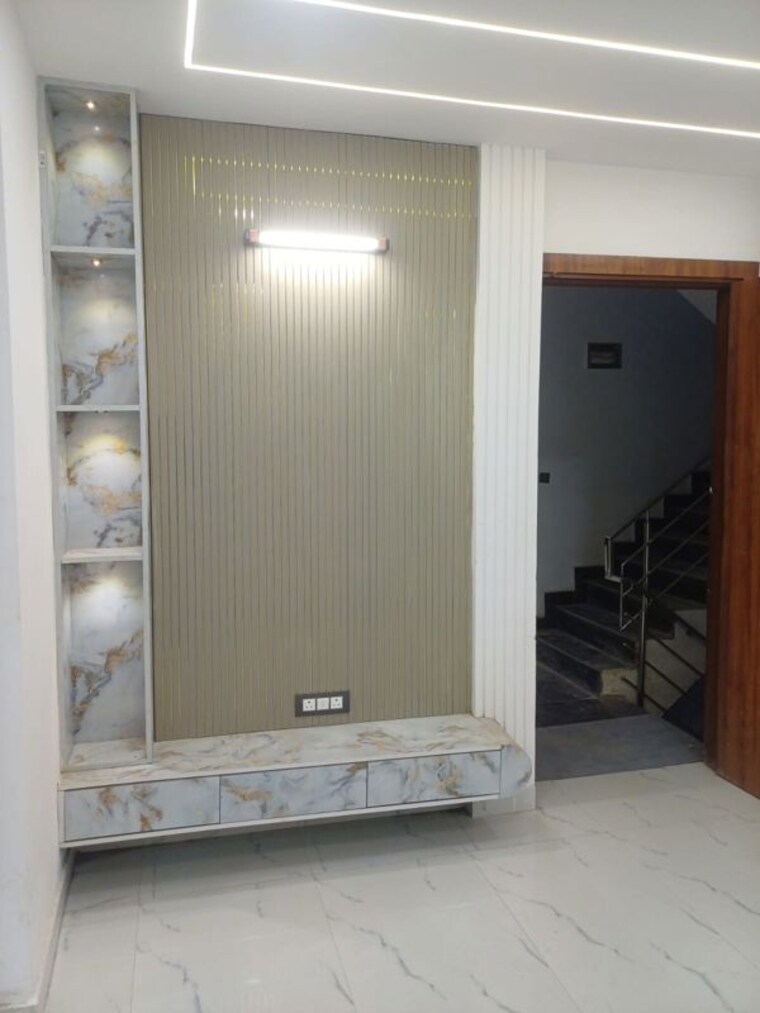 Bedroom, golden-wave-dwarika-city 3 Bedroom 1250 Sq.Ft. Builder Floor In Chithara Greater Noida 10189550