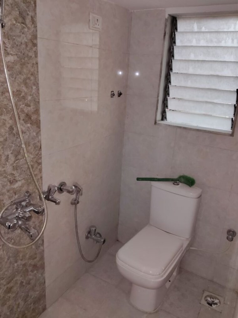 Bathroom, walchand-heights-bhayander 2 Bedroom 1050 Sq.Ft. Apartment In Bhayandar West Thane 10189549