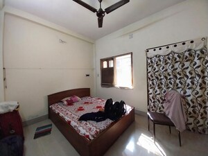 Bedroom in 5 BHK Independent House at Shibpur – for Sale