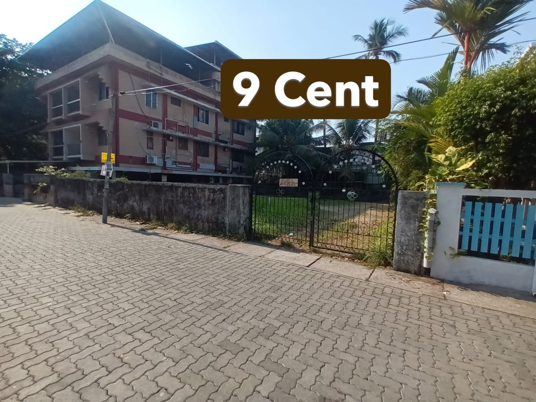 Land For Sale in Panampally Nagar