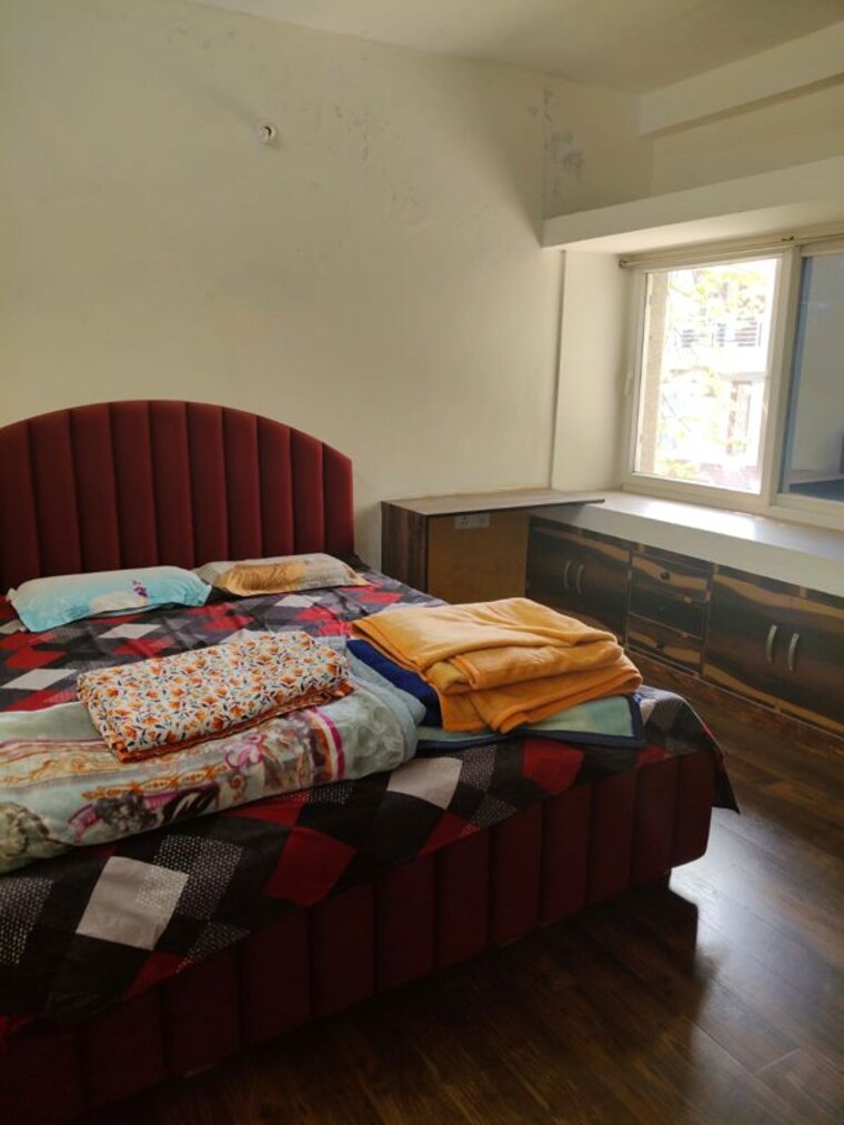 Bedroom, vasant kunj 3 Bedroom 1800 Sq.Ft. Apartment In Vasant Kunj Delhi 10189636