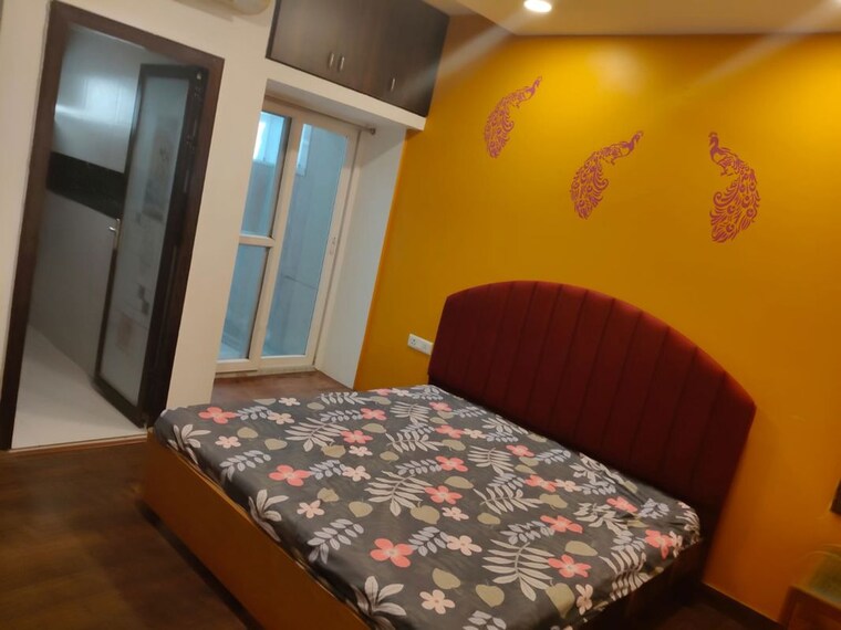 Bedroom, vasant kunj 3 Bedroom 1800 Sq.Ft. Apartment In Vasant Kunj Delhi 10189636