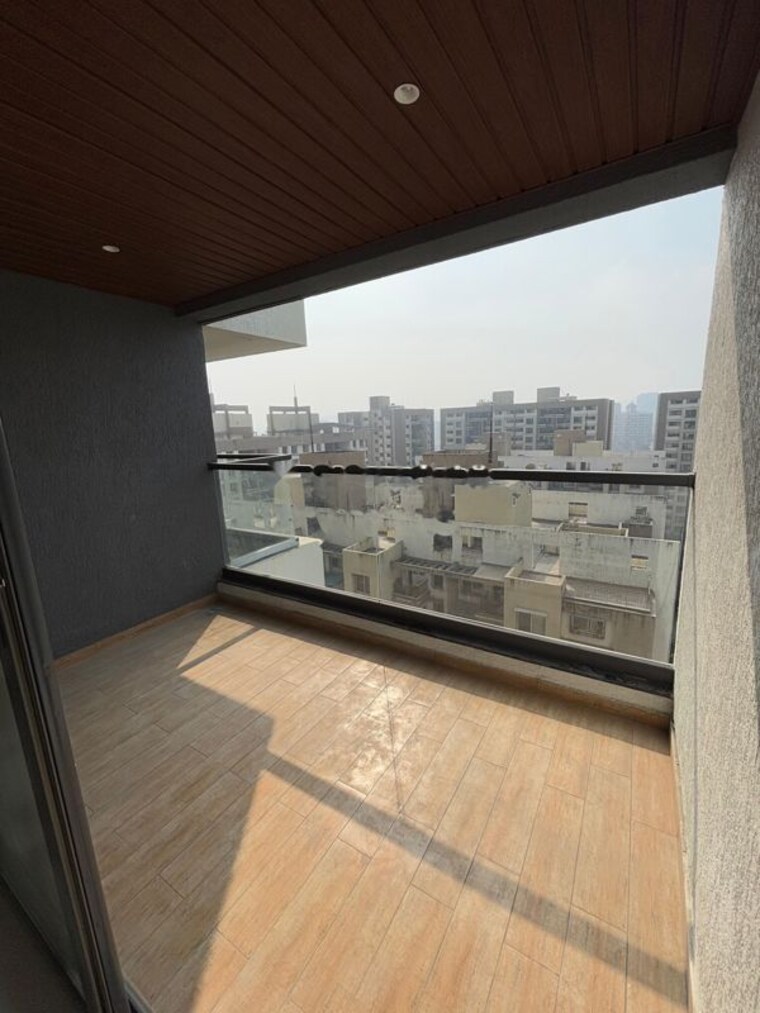 Balcony, majestique-signature-towers 3 Bedroom 1300 Sq.Ft. Apartment In Balewadi Pune 10189657