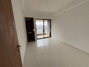 Room in 3 BHK Apartment at Majestique Signature Towers, Balewadi – for Rent
