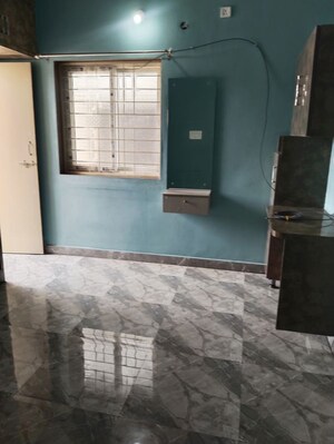 2 BHK Independent House For Rent in Ameenpur