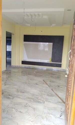 Room in 2 BHK Independent House at Ameenpur – for Rent