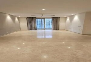 Room in 2 BHK Apartment at Castle Rock, Powai – for Sale