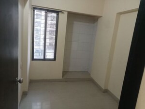 Room in 1.5 BHK Apartment at Hubtown Gardenia Ivy CHSL, Mira Road – for Rent
