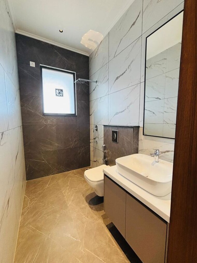 Attached Bathroom, panchkula urban estate 3 Bedroom 1800 Sq.Ft. Apartment In Panchkula Urban Estate Panchkula 10189745