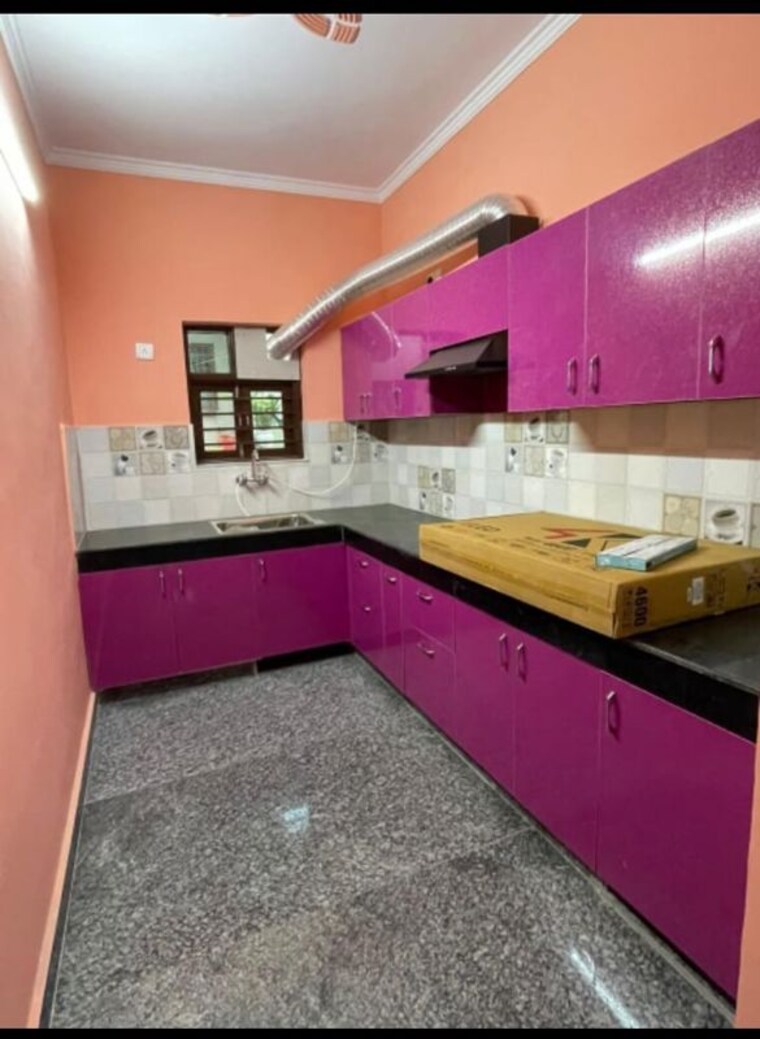 Kitchen, sector 45 2 Bedroom 1200 Sq.Ft. Builder Floor In Sector 45 Gurgaon 10189779