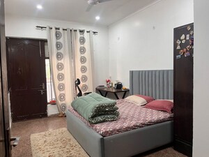 Bedroom in 2 BHK Builder Floor at Huda CGHS, Sector 56 – for Rent