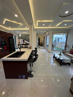 4 BHK + Pooja Room Apartment For Rent in Mantri Group Mantri Euphoria