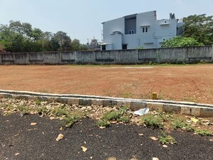  Plot For Sale in Palliagraharam