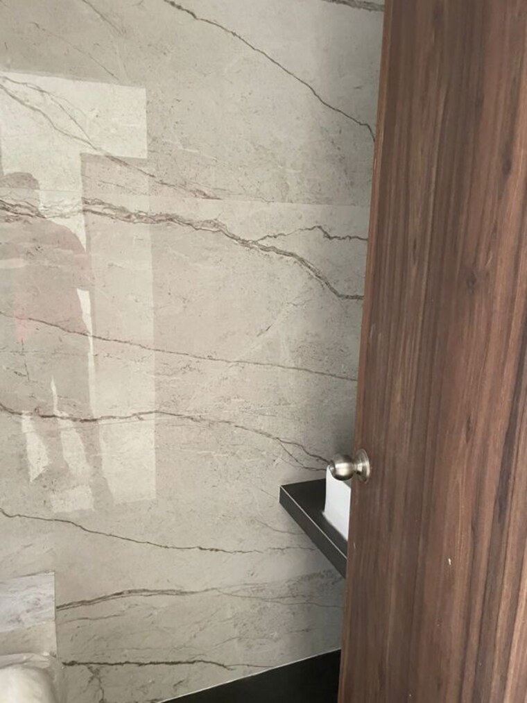 Bathroom, chembur 3 Bedroom 1560 Sq.Ft. Apartment In Chembur Mumbai 10189777