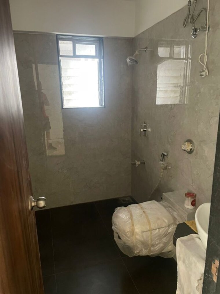 Bathroom, chembur 3 Bedroom 1560 Sq.Ft. Apartment In Chembur Mumbai 10189777