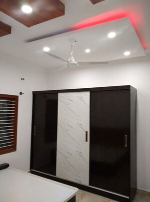 Room in 3 BHK Builder Floor at Mailasandra – for Rent