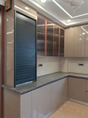 Kitchen in 4 BHK Builder Floor at Sector 48 – for Rent