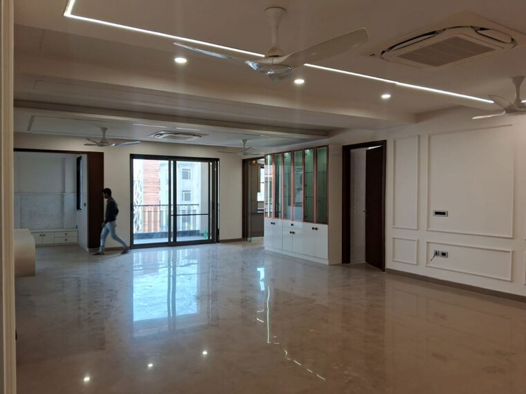 Room, sector 48 4 Bedroom 600 Sq.Yd. Builder Floor In Sector 48 Gurgaon 10189841