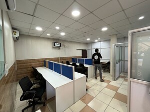  Office Space For Rent in Sector 4