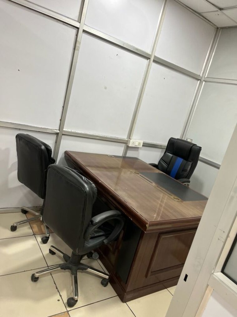 Team Area, sector 4 Commercial Office Space 800 Sq.Ft. In Sector 4 Noida 10189849