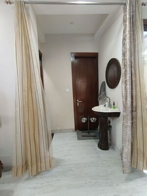 Living Room in 4 BHK Builder Floor at Green Fields Colony – for Rent