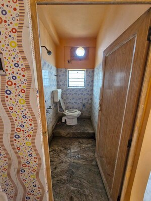 Bathroom in 1 BHK Apartment at Srinagar – for Sale