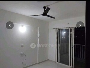 Room in 2 BHK Apartment at Sukhwani Hermosa Casa, Mundhwa – for Rent