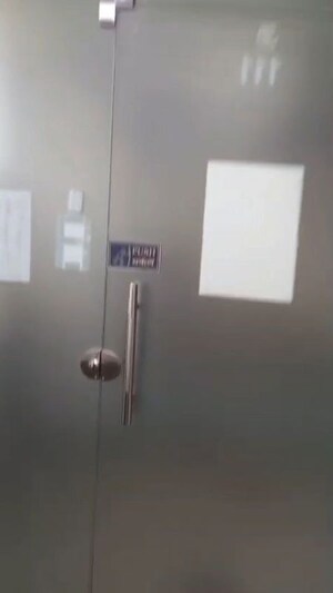 Room in  Office Space at Vardhman Star Shop Mall, Sector 19 – for Rent