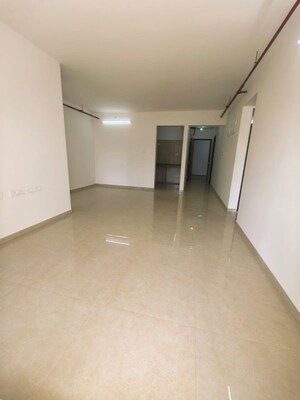 Room in 2 BHK Apartment at Anand Green Crest, Hadapsar – for Sale